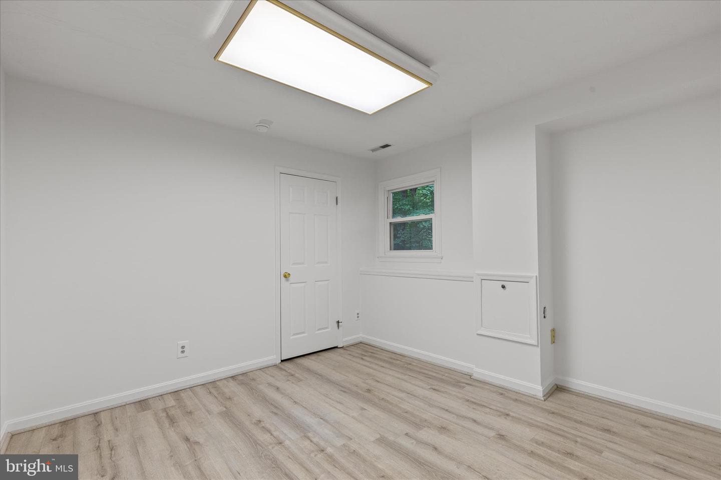 4111 Pinewood Ter photo 27