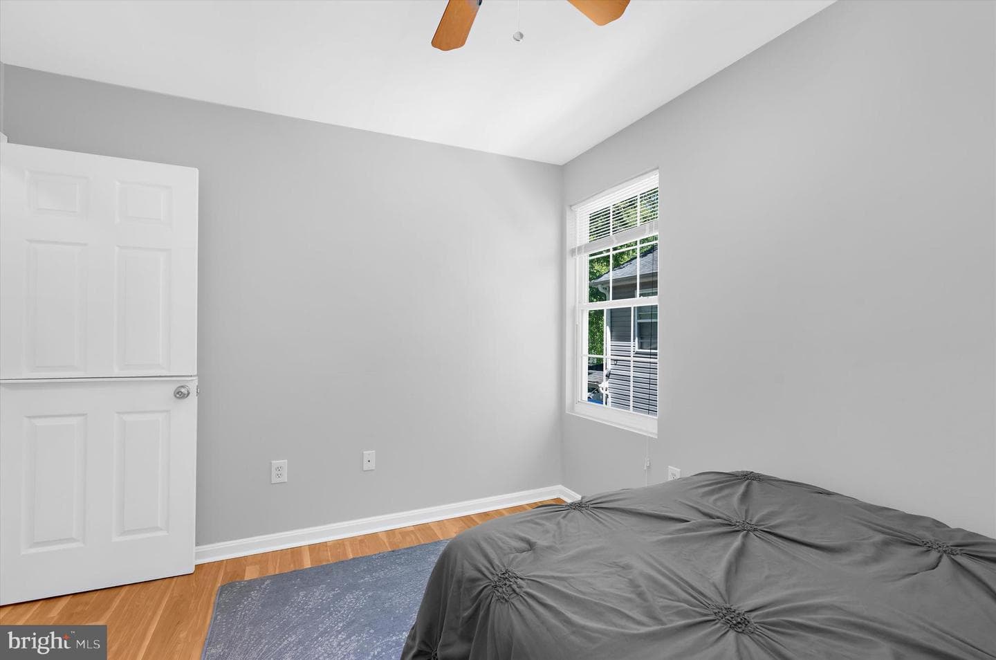 3913 6th Street photo 24