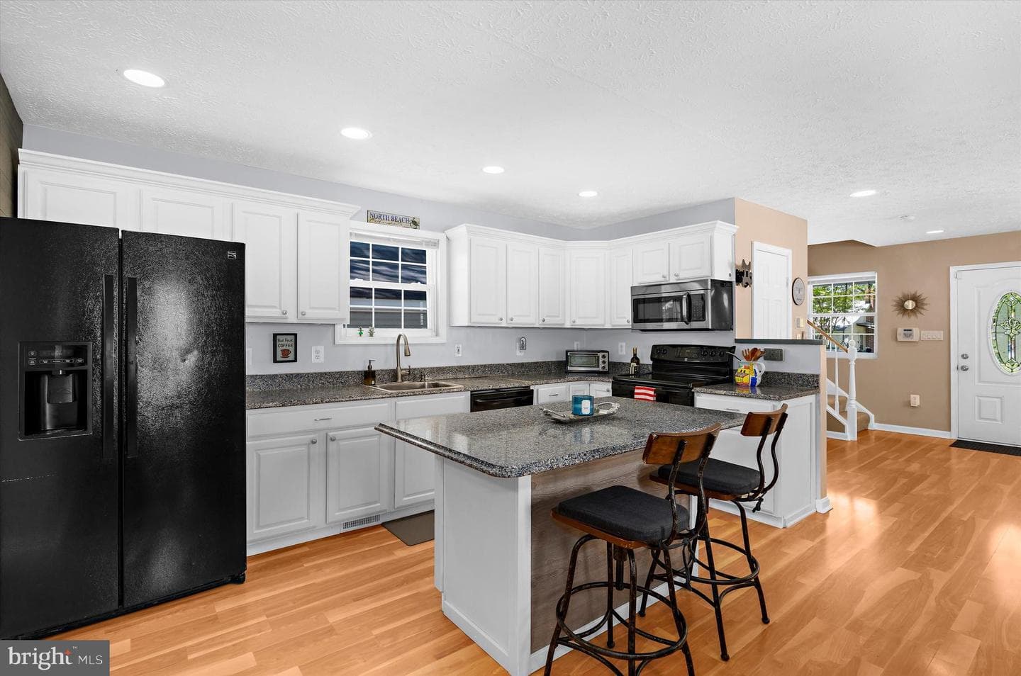 3913 6th Street photo 8