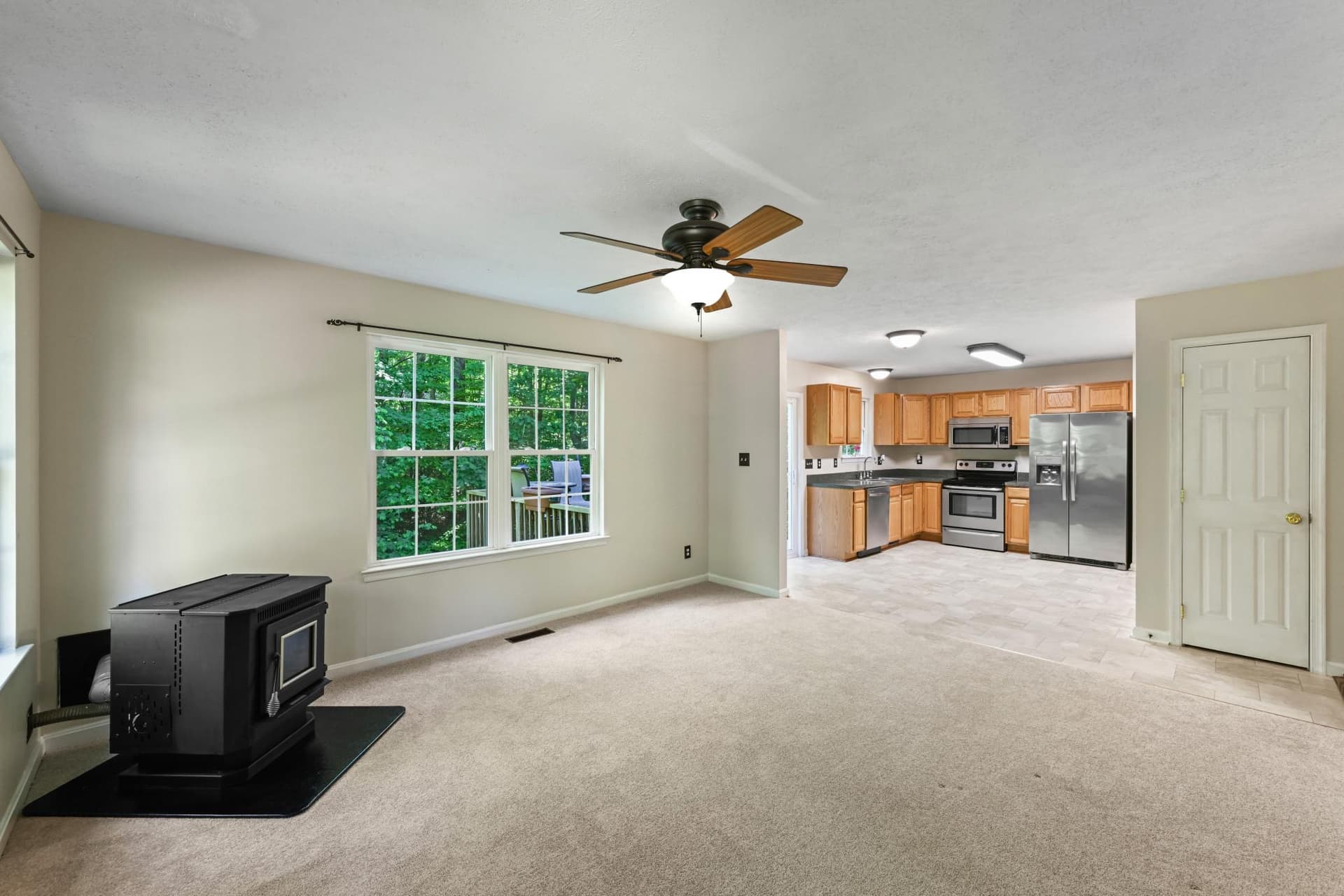 12490 Coyote Court photo 7