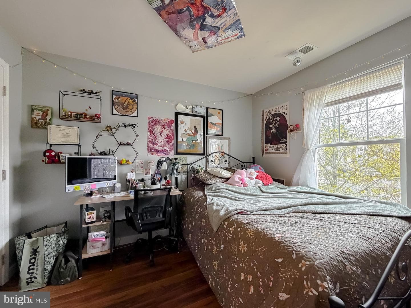 339 English Oak Lane photo 20