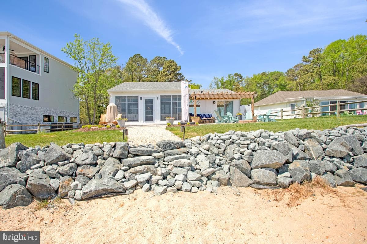 12880 Bay Drive photo 45