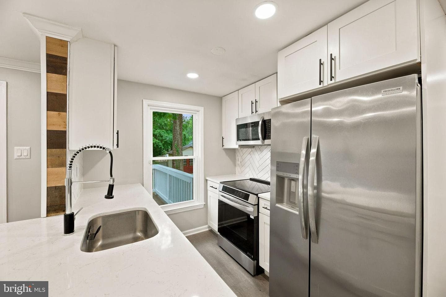1225 Calvert Beach Road photo 13