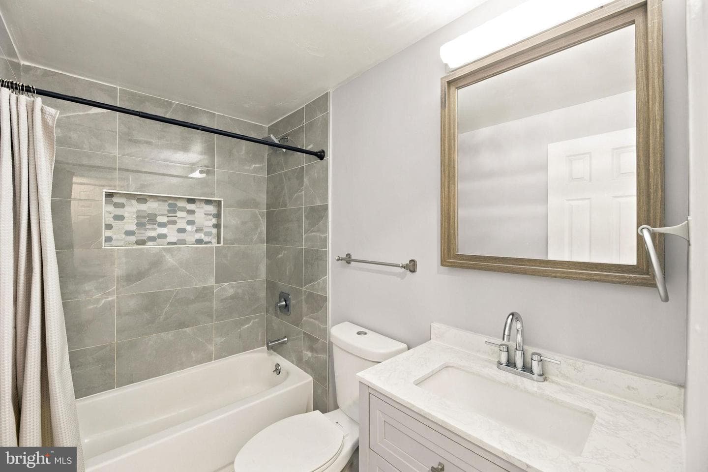 1225 Calvert Beach Road photo 14