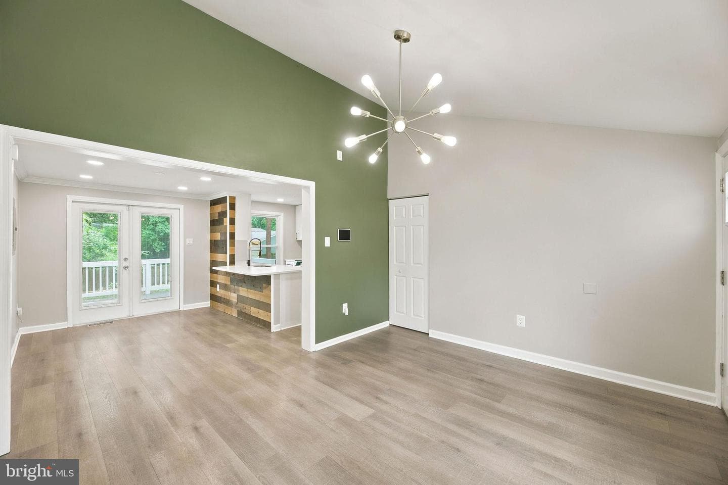 1225 Calvert Beach Road photo 19
