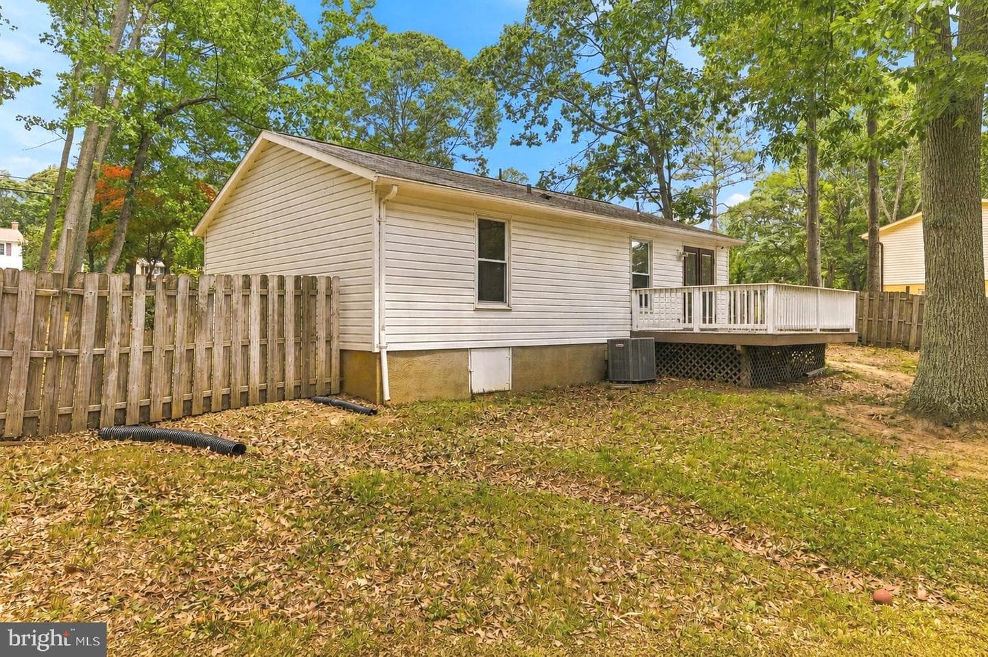 1225 Calvert Beach Road photo 23