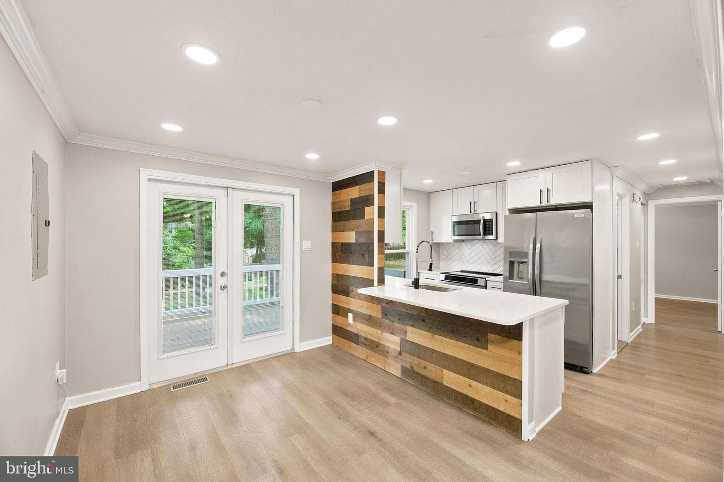 1225 Calvert Beach Road photo 9