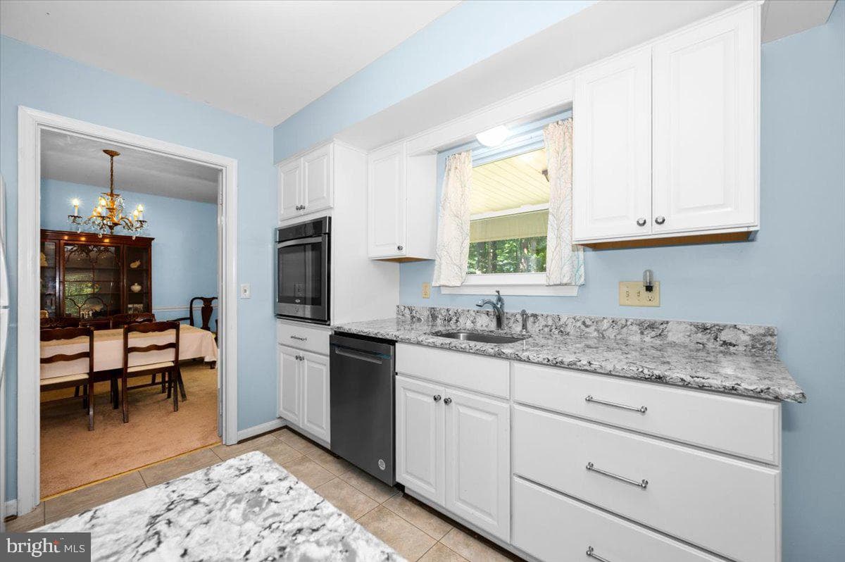 2614 Apple Way photo 12