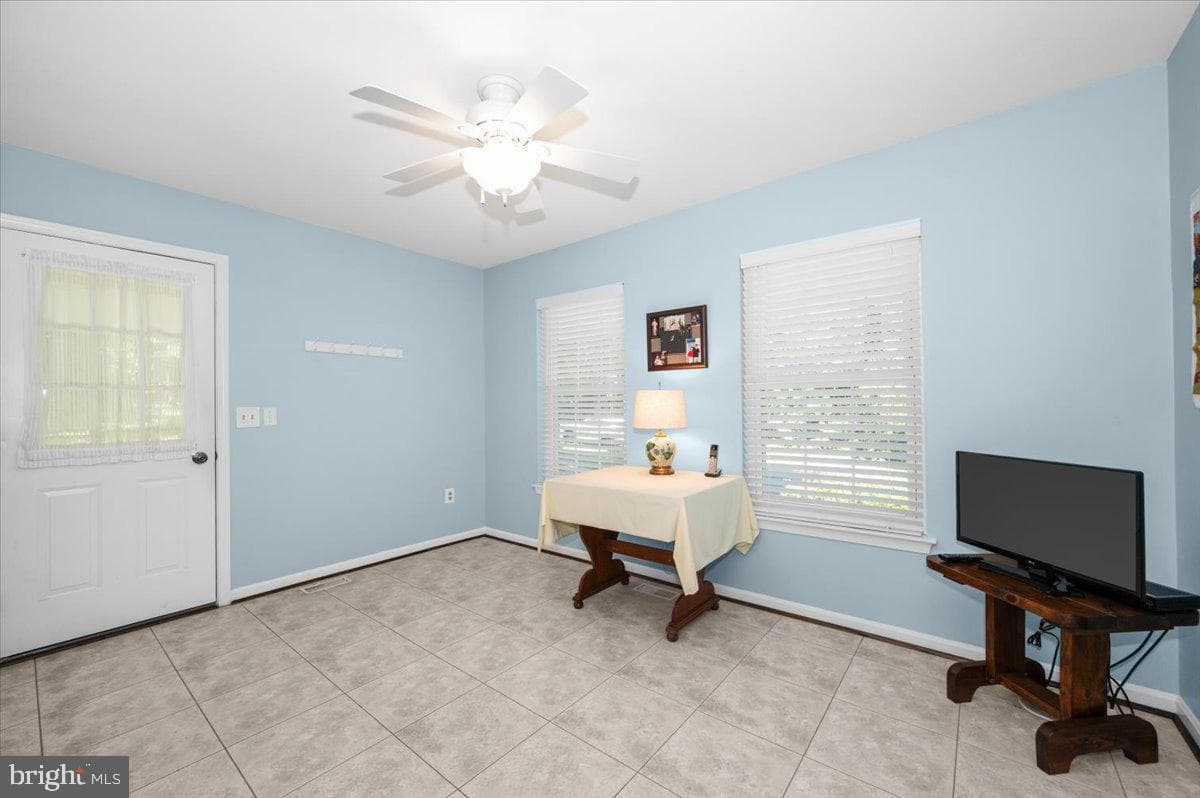 2614 Apple Way photo 16