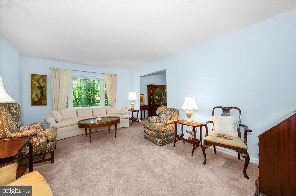2614 Apple Way photo 5