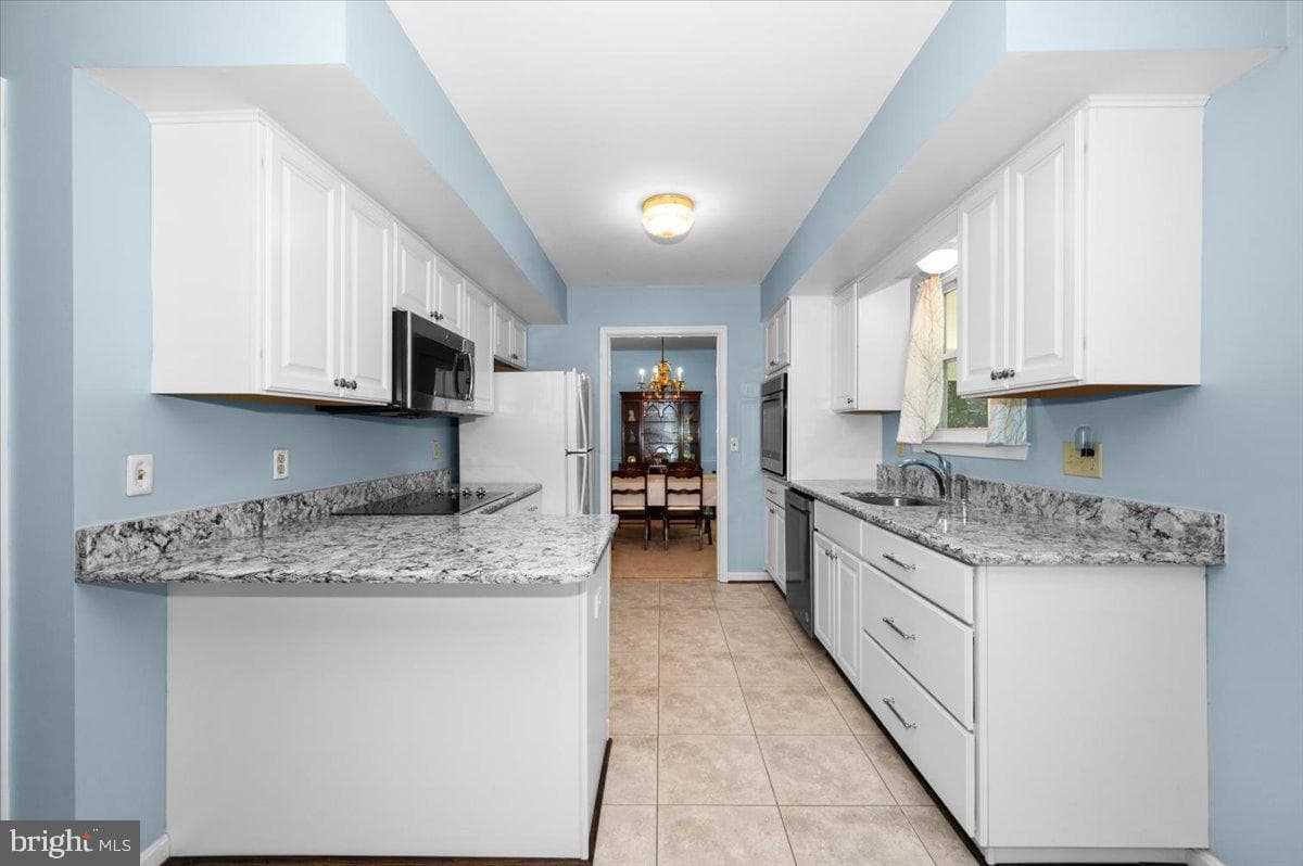 2614 Apple Way photo 9