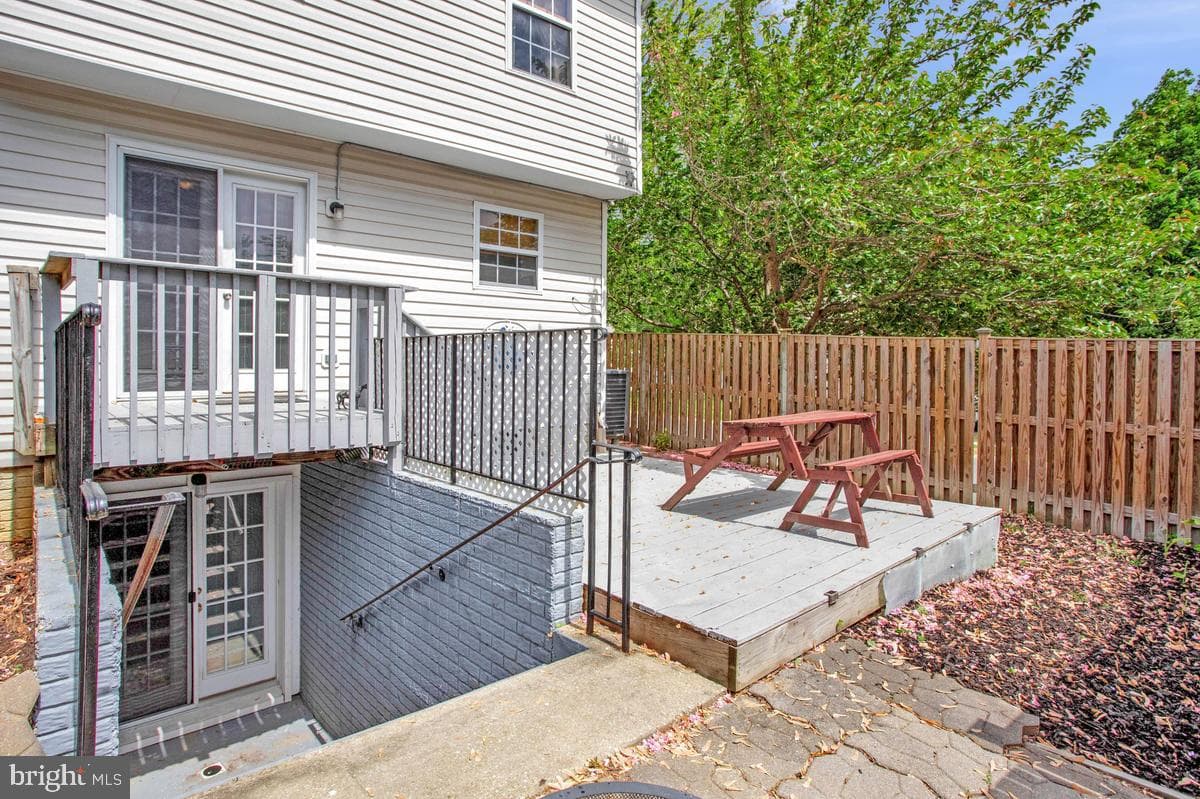 8199 Woodland Lane photo 22