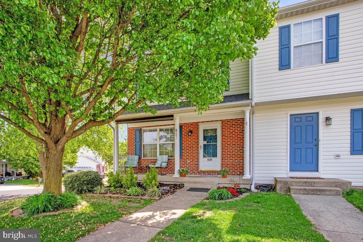 8199 Woodland Lane photo 3