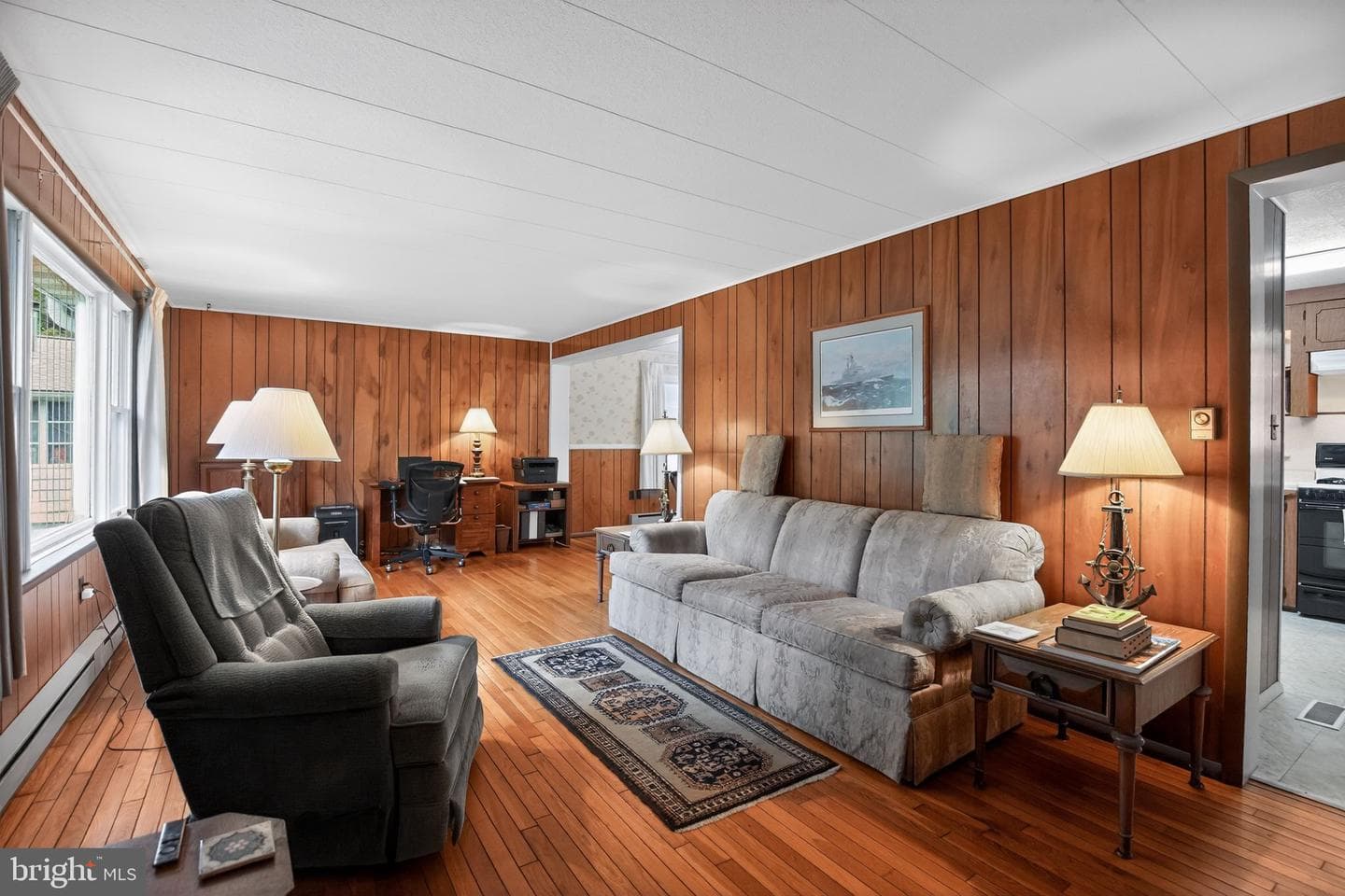 6070 Hill Road photo 4