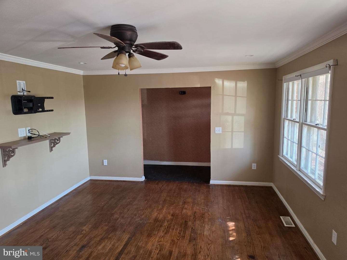 11223 Country Road photo 8