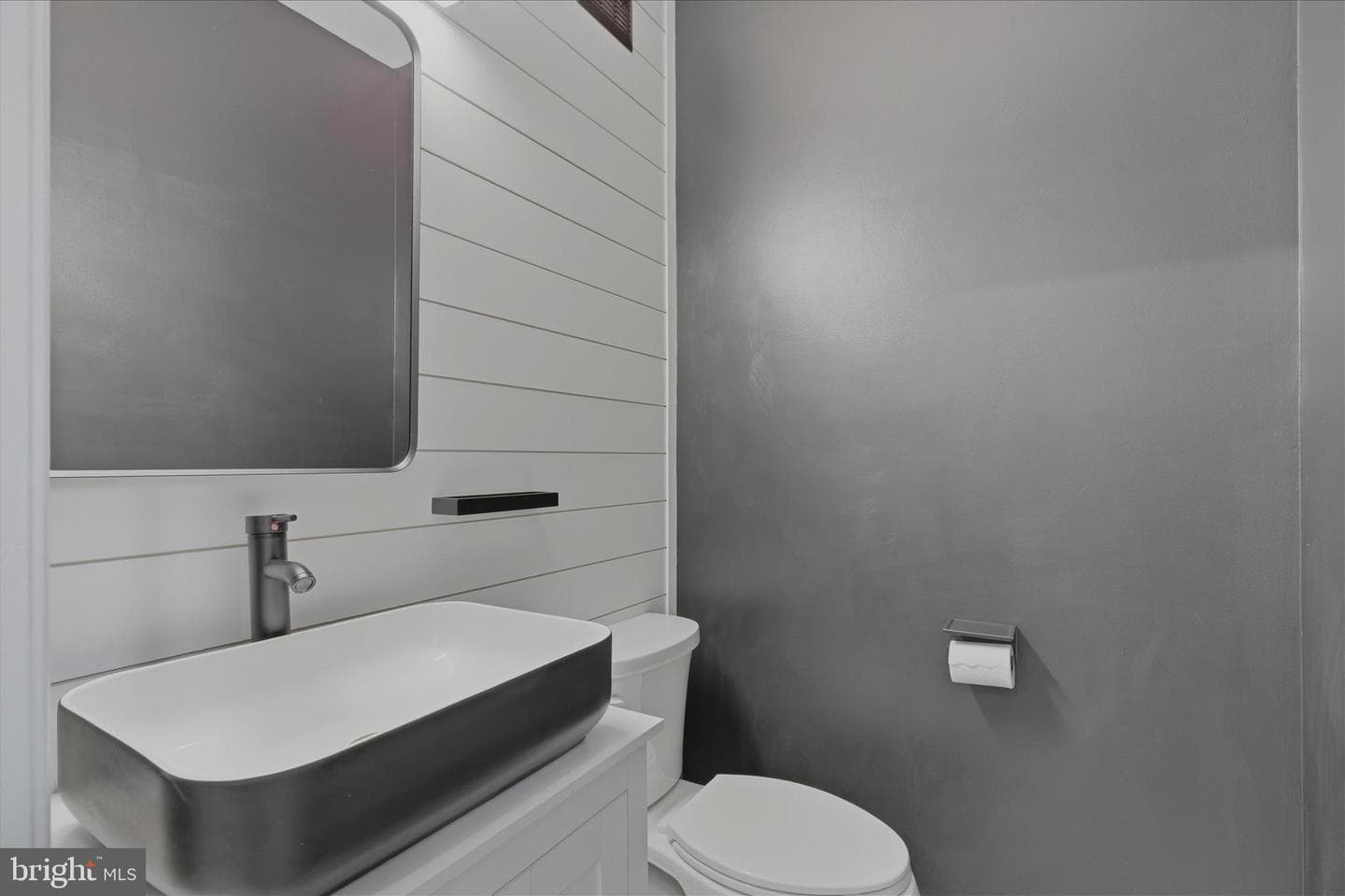 1700 Dares Beach Road photo 25