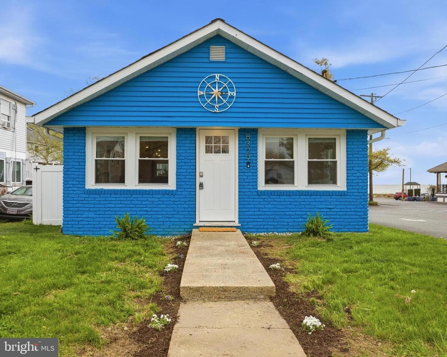 8329 Bayside Road photo 2