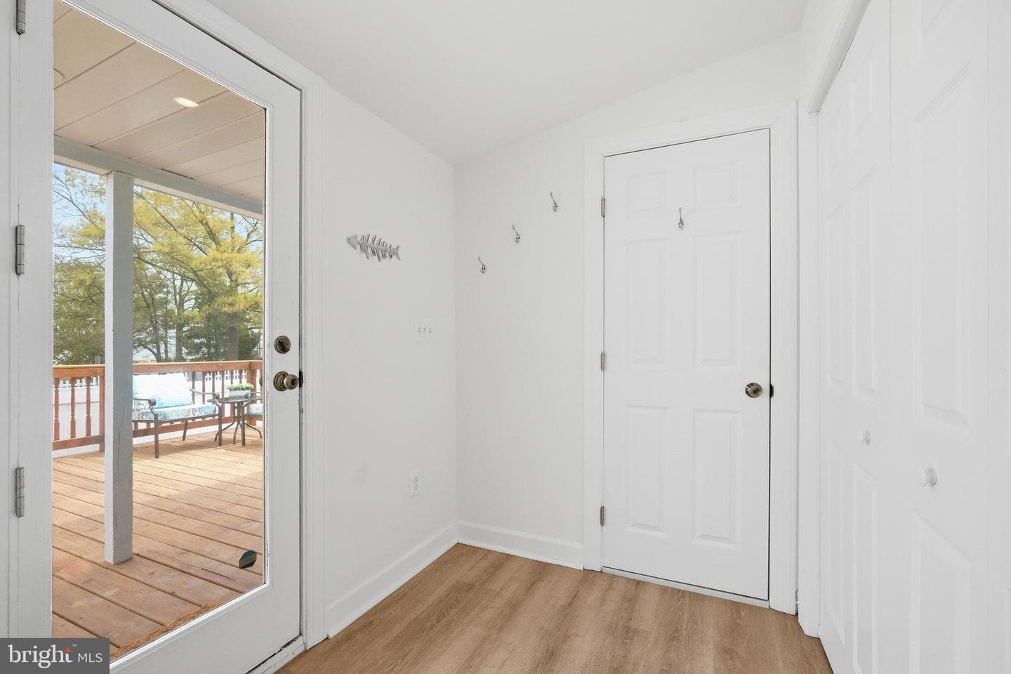 8329 Bayside Road photo 30