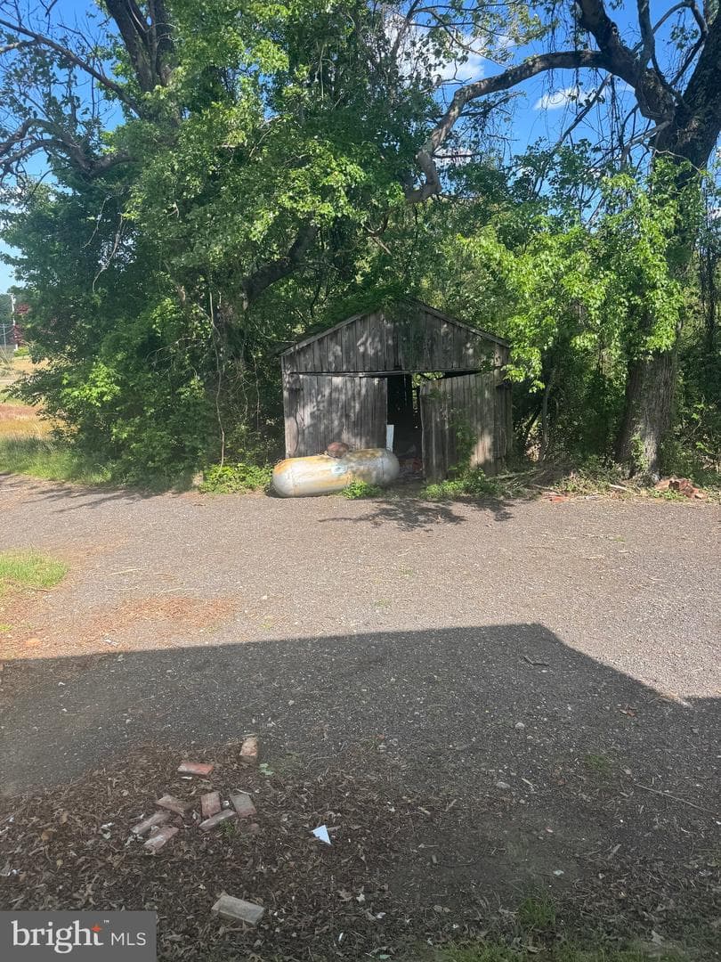1650 Skinners Turn Road photo 7