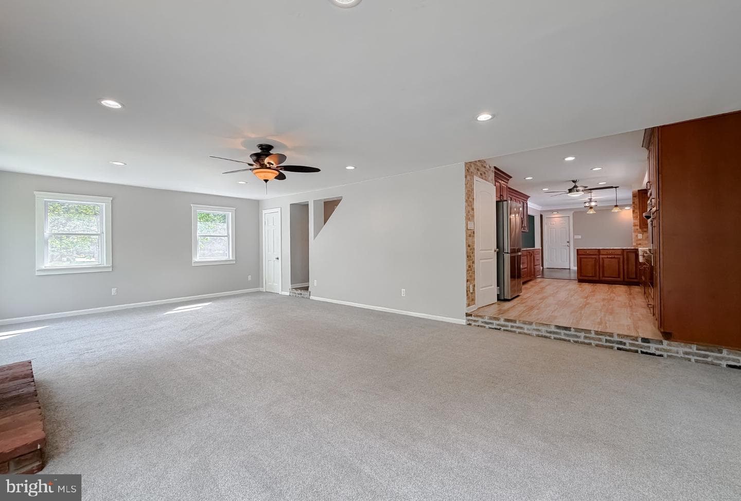 2420 Cecil Lane photo 14