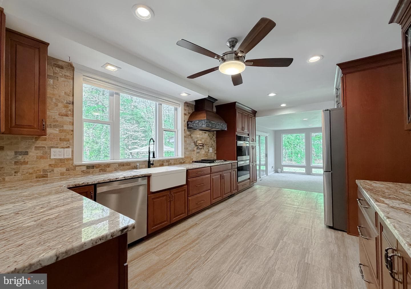 2420 Cecil Lane photo 22