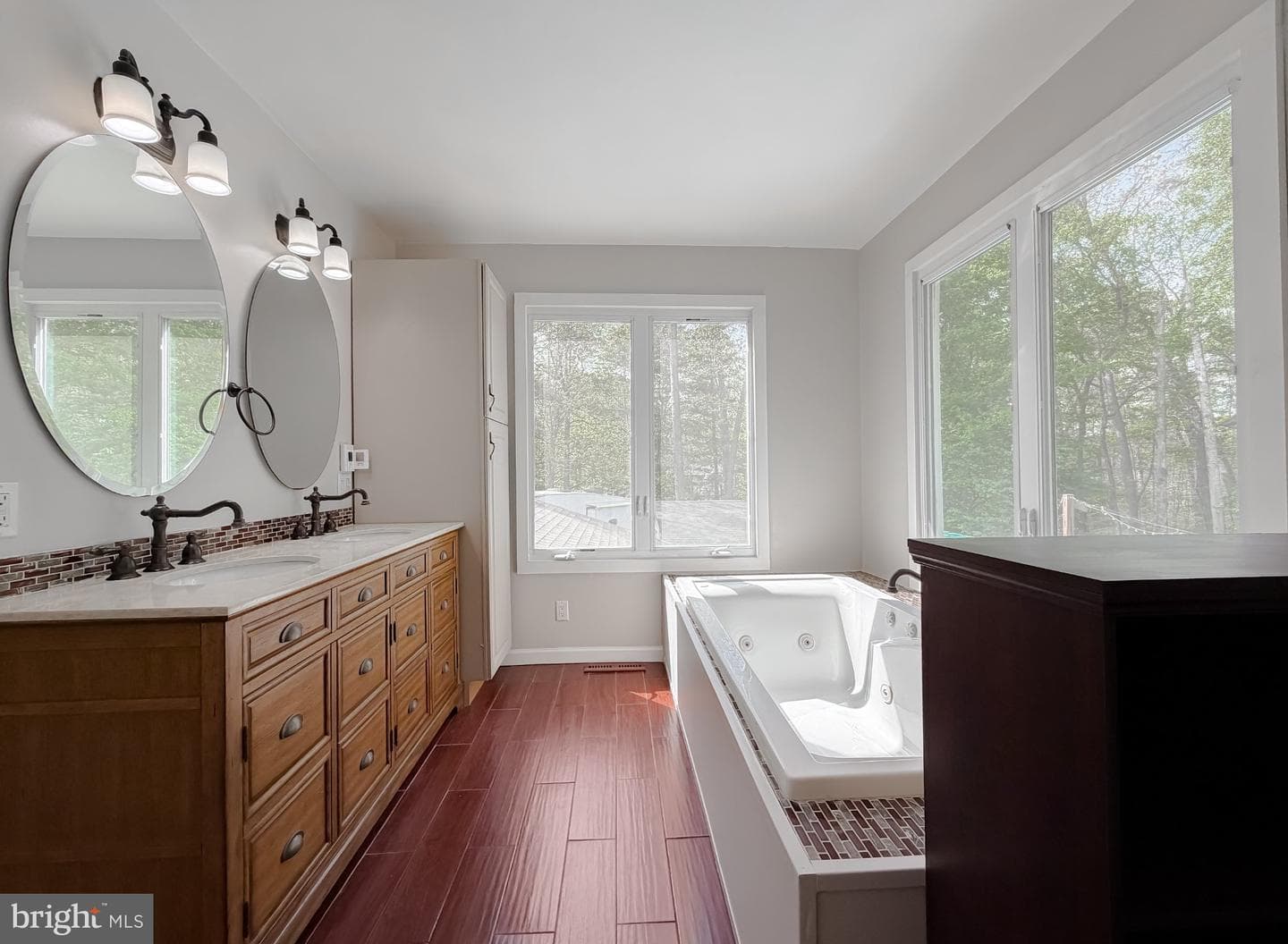 2420 Cecil Lane photo 44