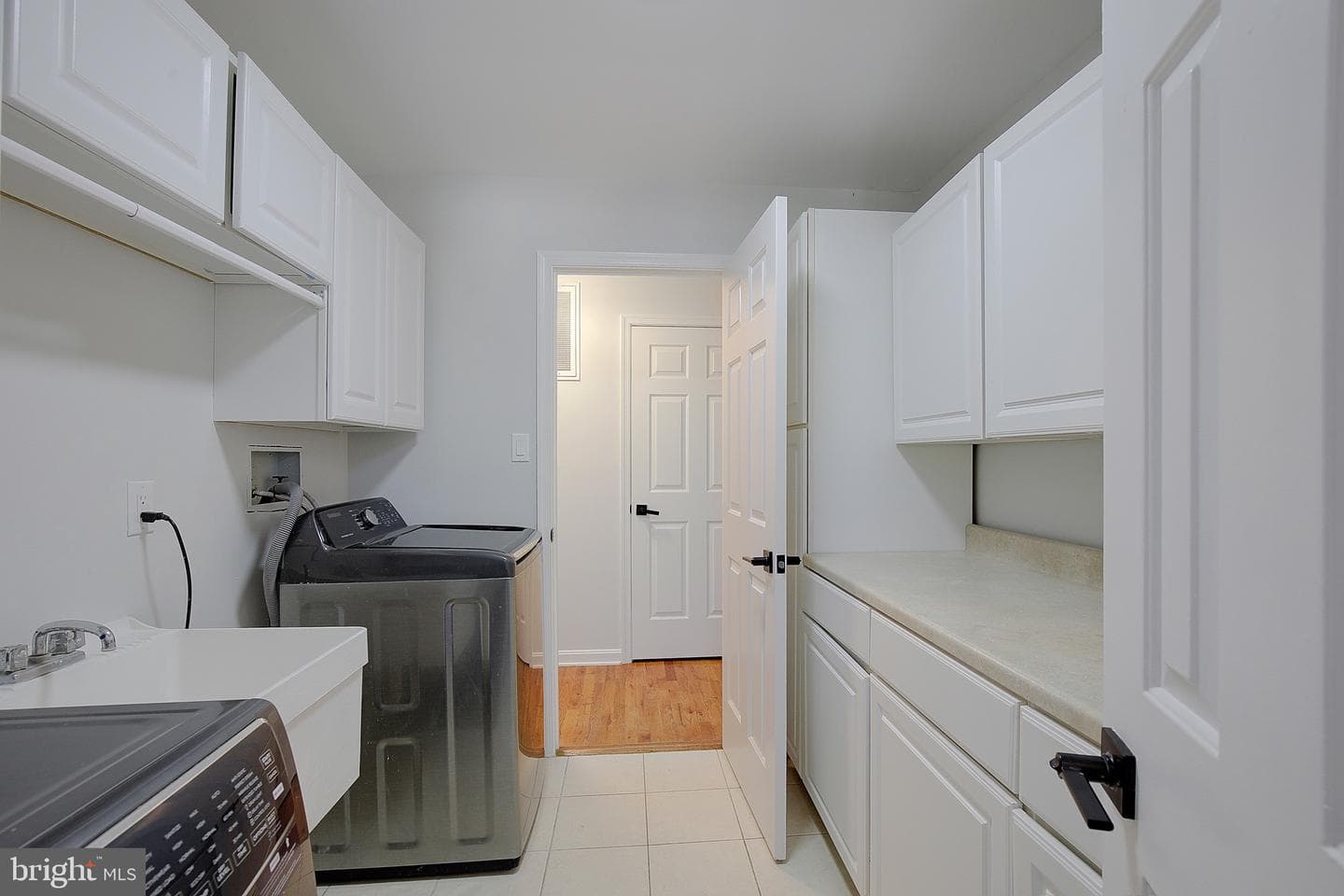 4545 Williams Wharf photo 36