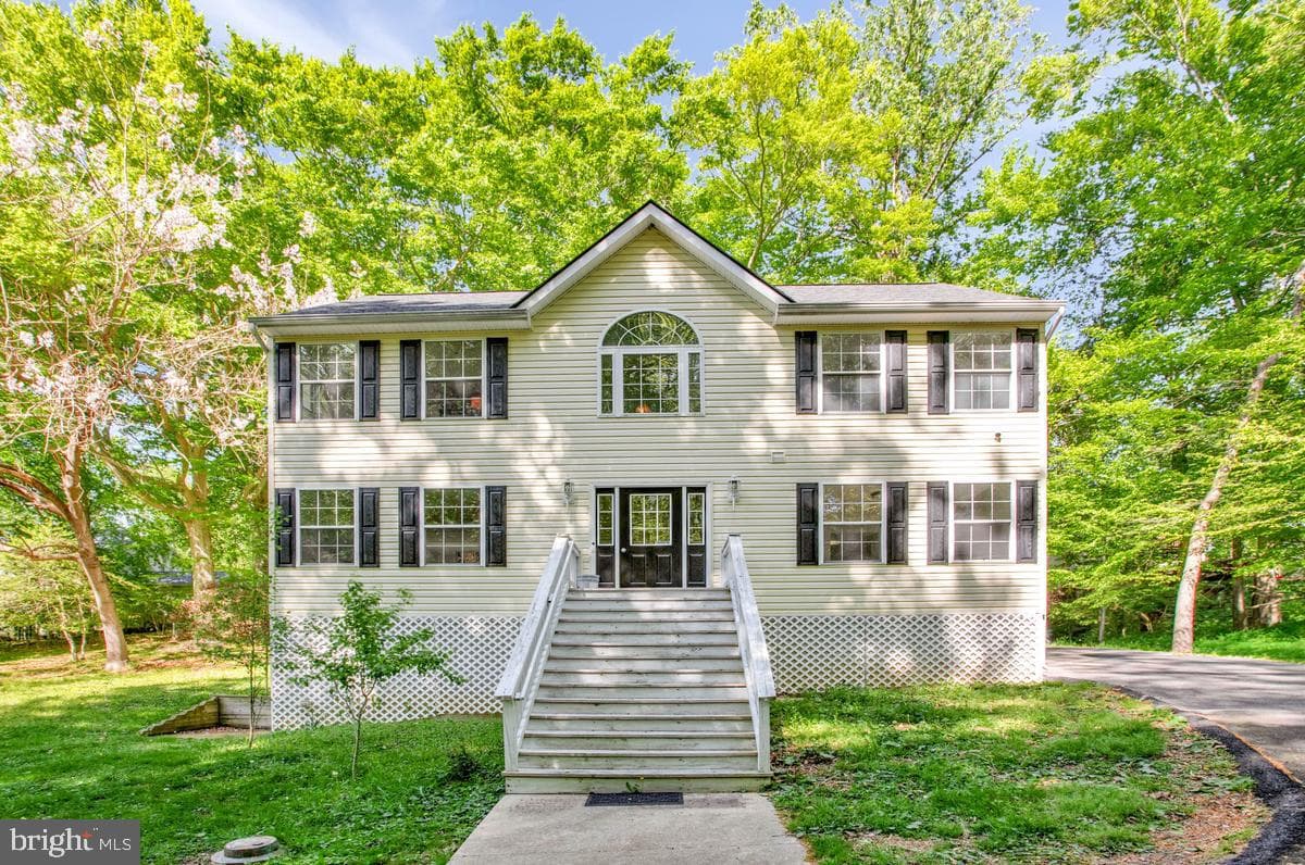 6098 Fir Road