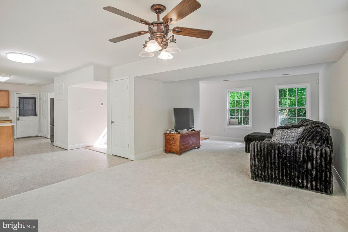 6098 Fir Road photo 11