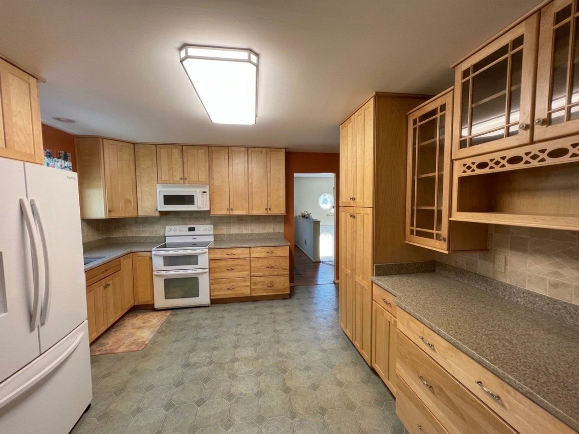 8531 Solomons Island Road photo 13