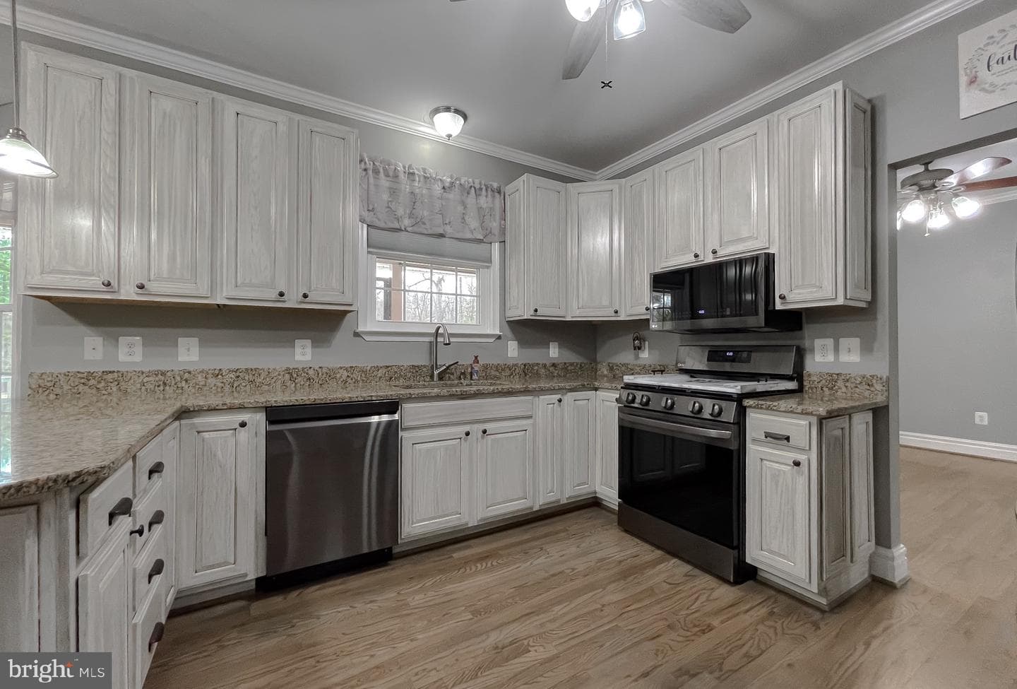 400 Adelina Road photo 47