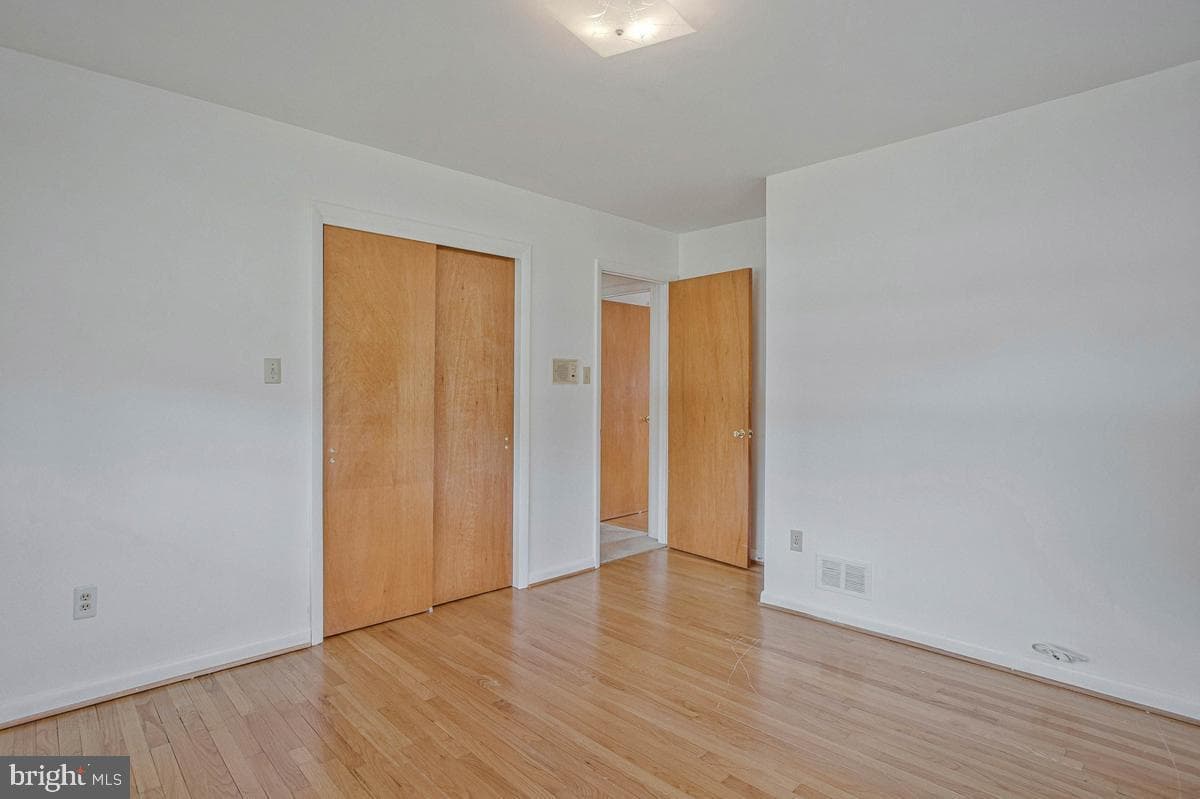 10700 Ward Road photo 18