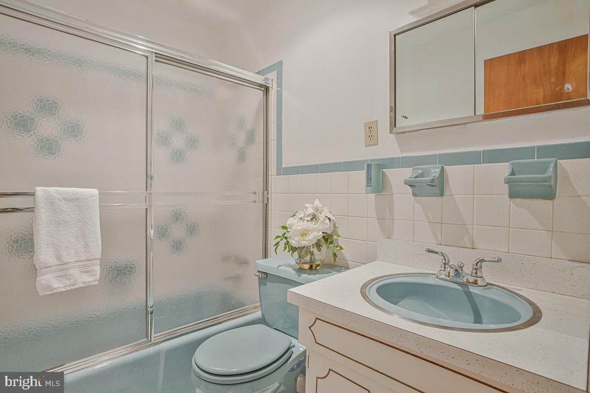 10700 Ward Road photo 19