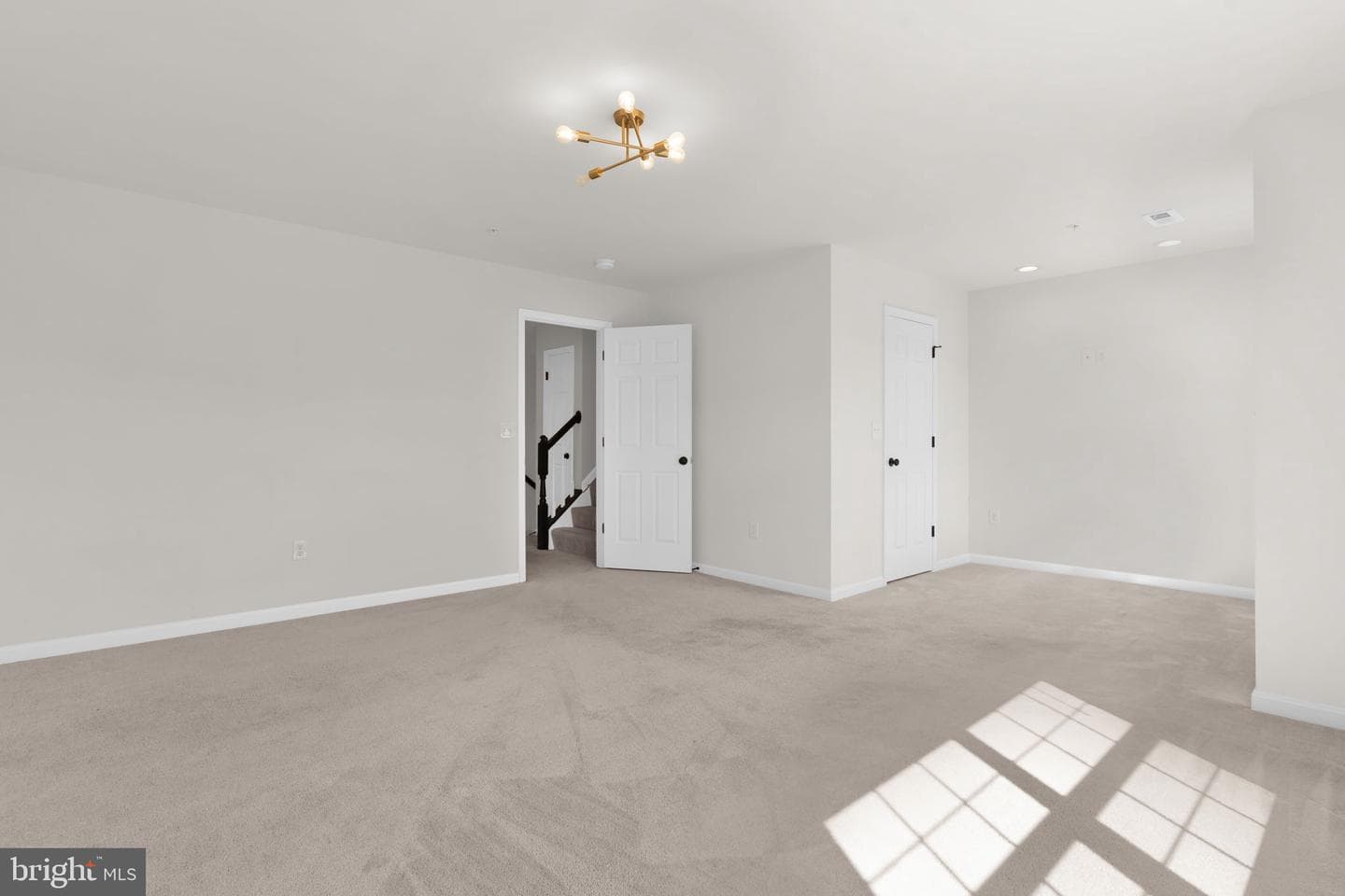 63 Clydesdale Lane photo 29