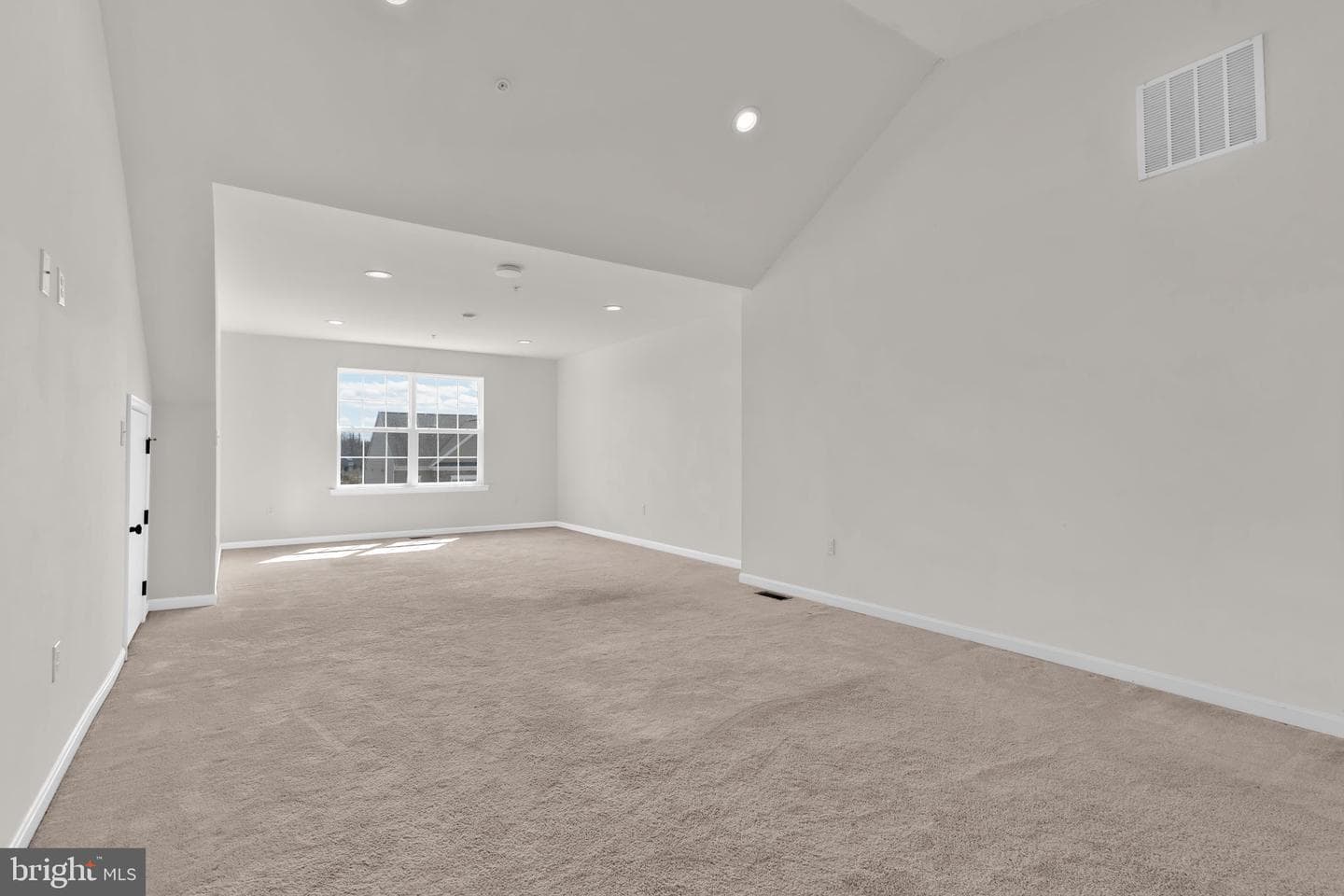 63 Clydesdale Lane photo 34