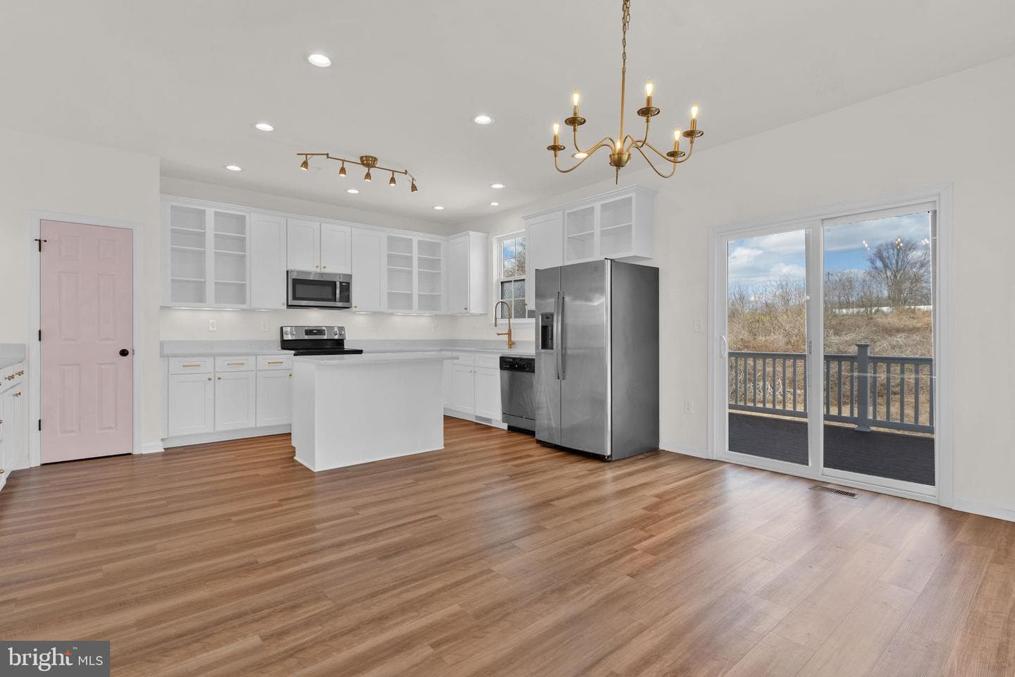 63 Clydesdale Lane photo 6