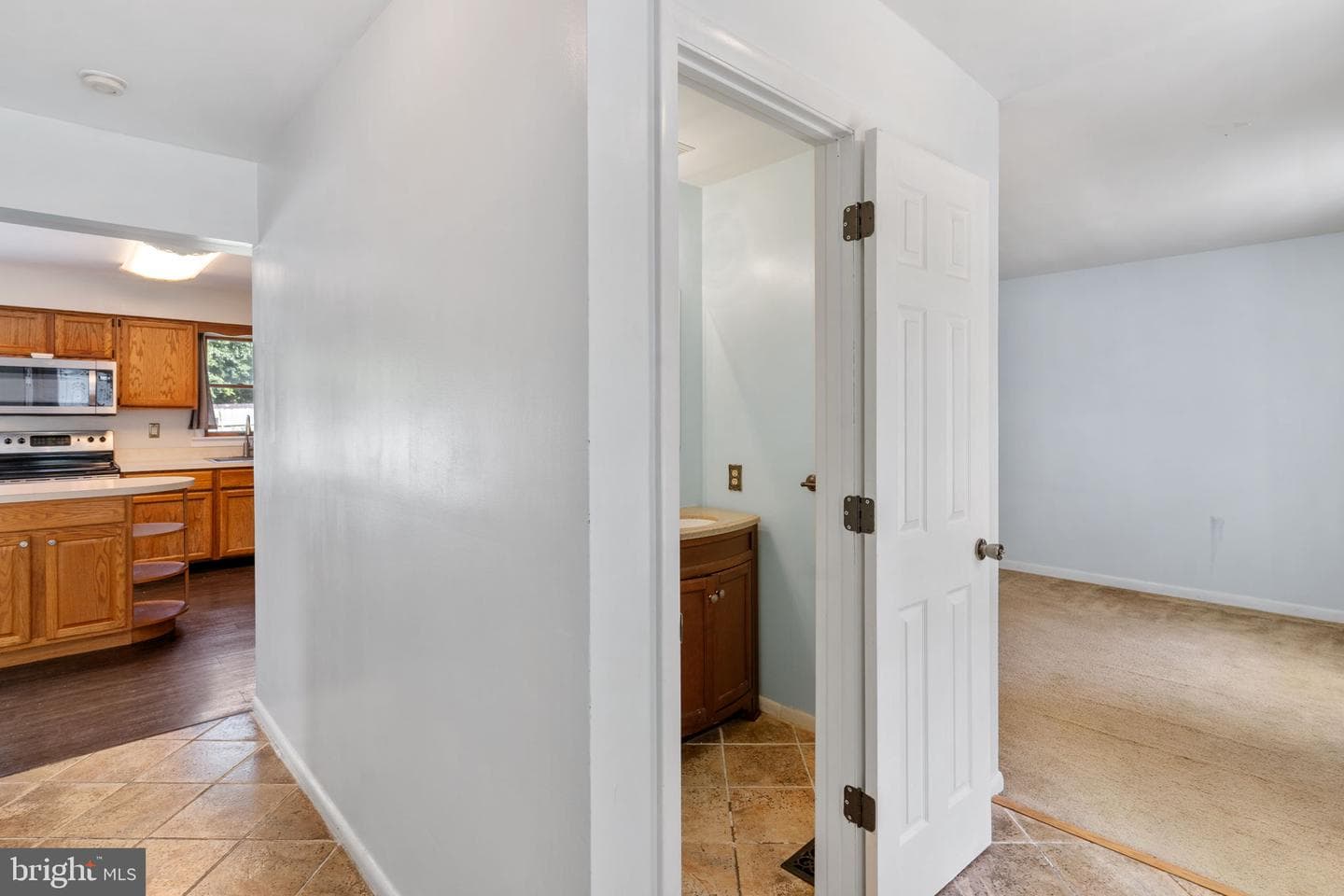 8305 Circle Drive photo 4