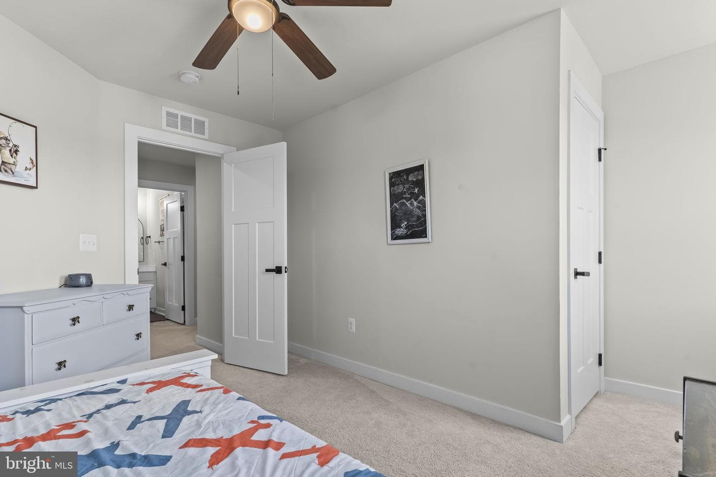 2944 Heritage Drive photo 34