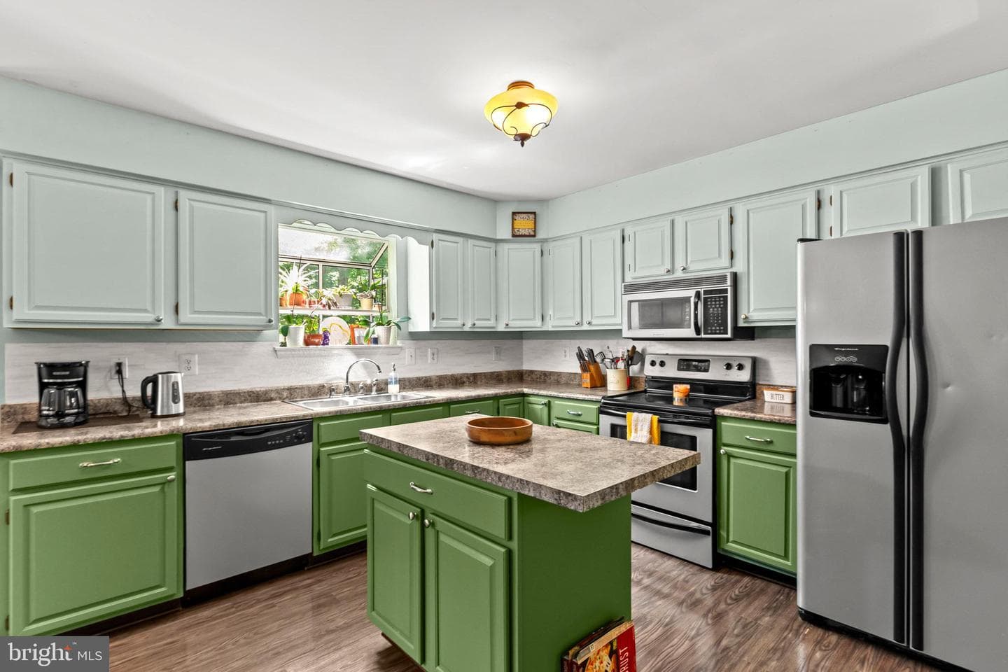 667 San Gabriel Road photo 11