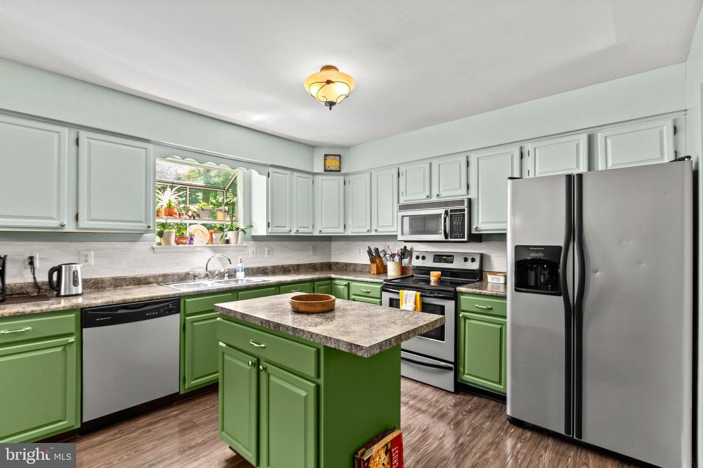 667 San Gabriel Road photo 12