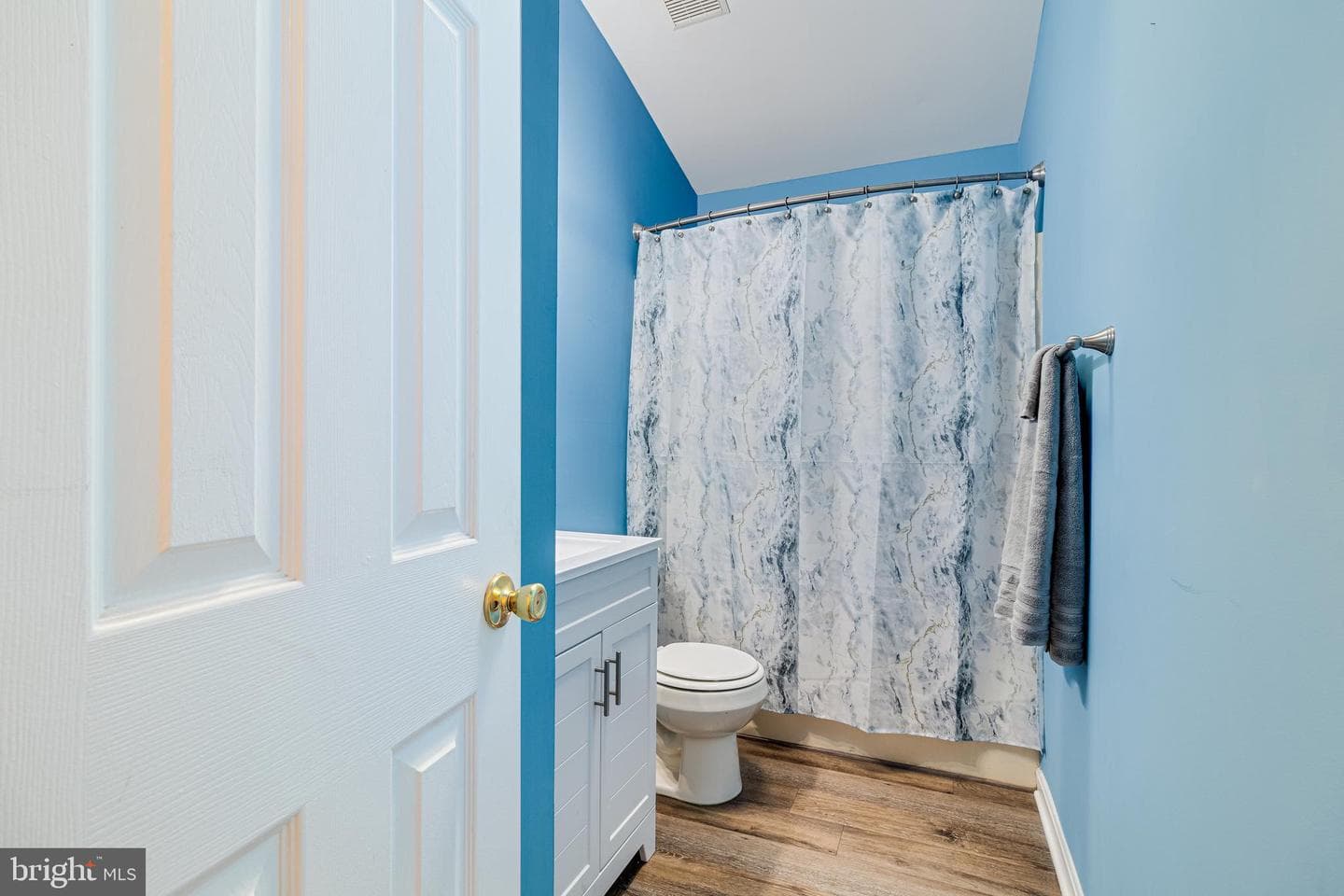 1197 Golden West Way photo 13