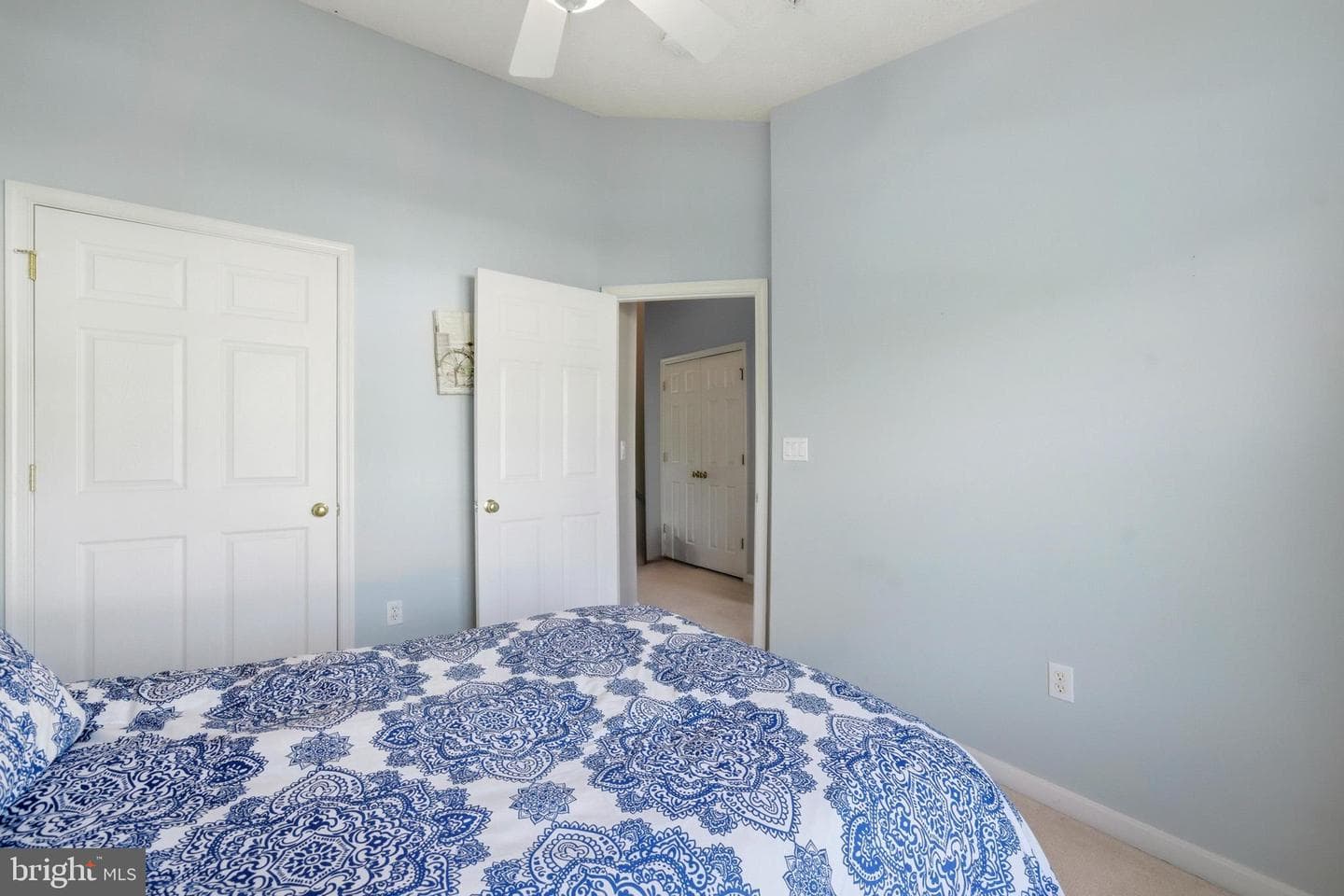 3392 Silverton Lane photo 39