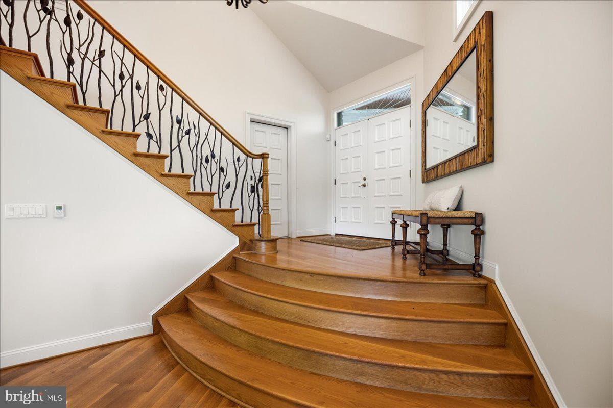 7335 Perry Lane photo 41