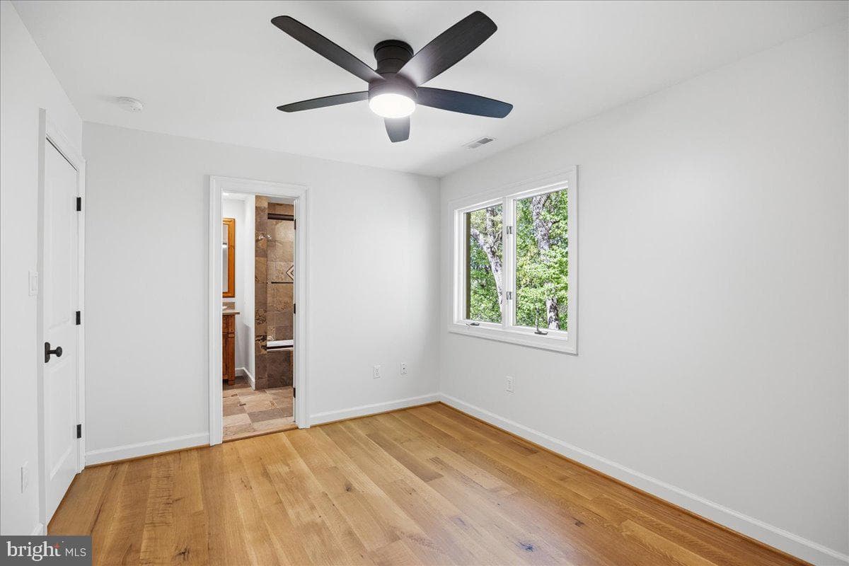 7335 Perry Lane photo 44