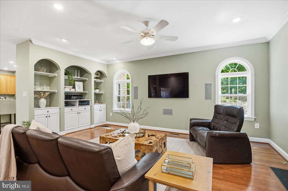 3285 Channel Court photo 27