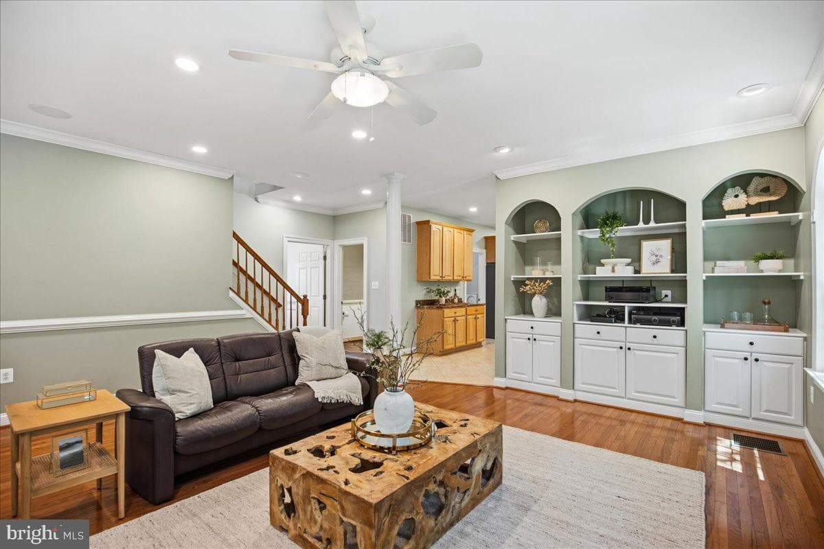 3285 Channel Court photo 29