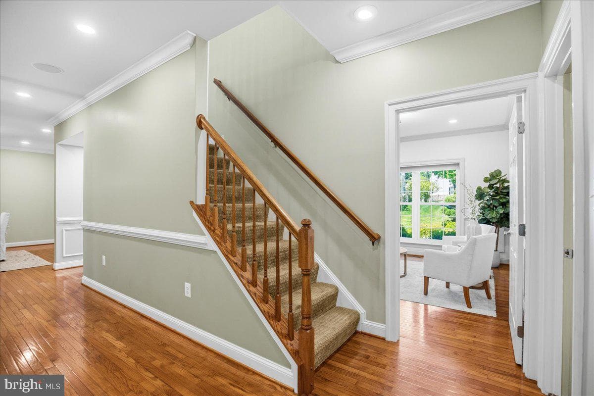 3285 Channel Court photo 30
