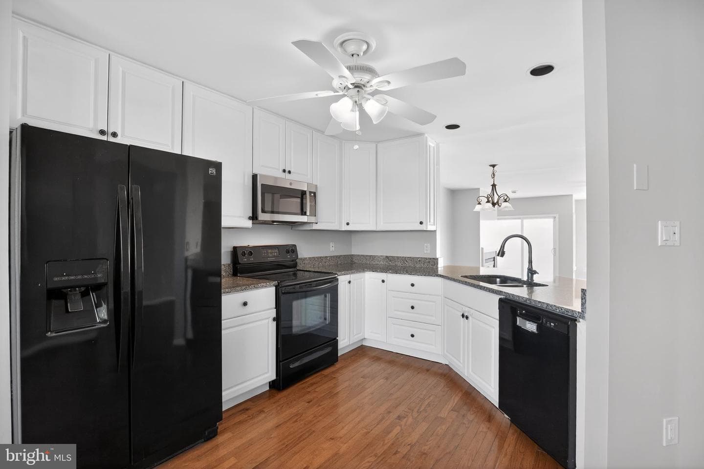 8076 Windward Key Drive photo 12