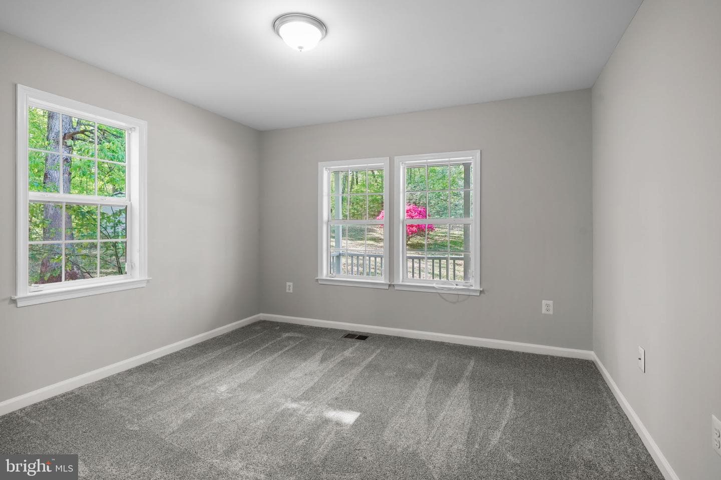 2310 Dalrymple Road photo 13