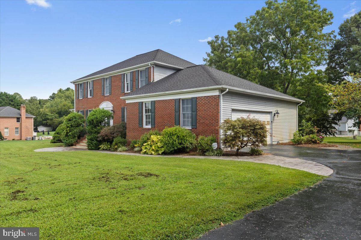 11871 Lexington Drive photo 2